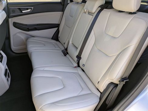 Used 2022 Ford Edge Titanium w/ Equipment Group 301A image 25