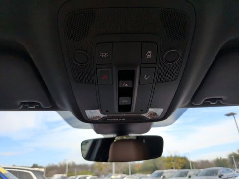 Used 2022 Audi Q3 2.0T Premium w/ Convenience Package image 32