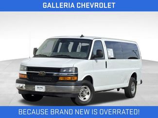 Used 2024 Chevrolet Express 3500 LT w/ LT Preferred Equipment Group RWD video 2