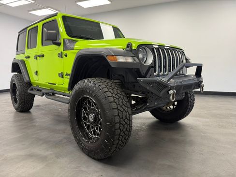 Used 2021 Jeep Wrangler Unlimited Sport AWD/4WD image 11
