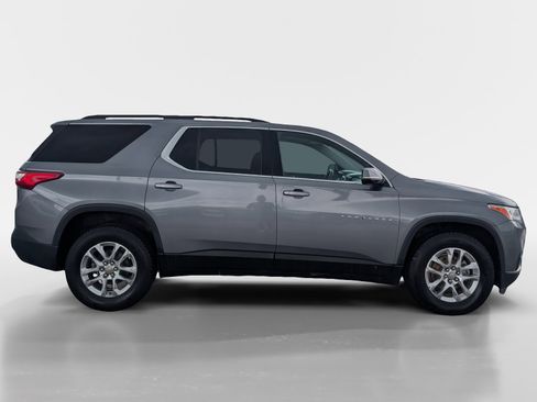 Used 2019 Chevrolet Traverse LT FWD image 3