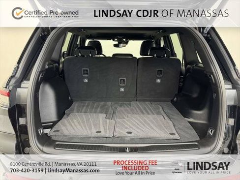 Certified 2023 Jeep Grand Cherokee Altitude AWD/4WD image 17