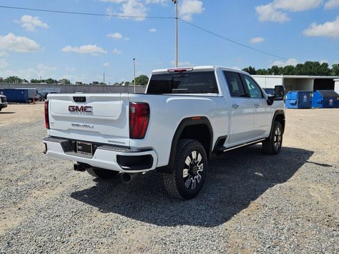 New 2026 GMC Sierra 2500 Denali w/ Denali Reserve Package AWD/4WD image 6