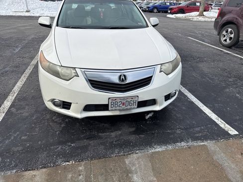 Used 2011 Acura TSX 2.4 image 2