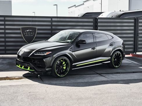 Used 2022 Lamborghini Urus AWD/4WD image 5