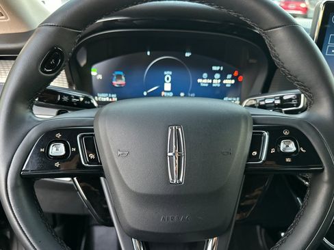 Used 2023 Lincoln Corsair FWD w/ Equipment Group 101A image 23