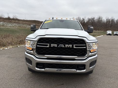 Used 2024 RAM 3500 Big Horn image 8