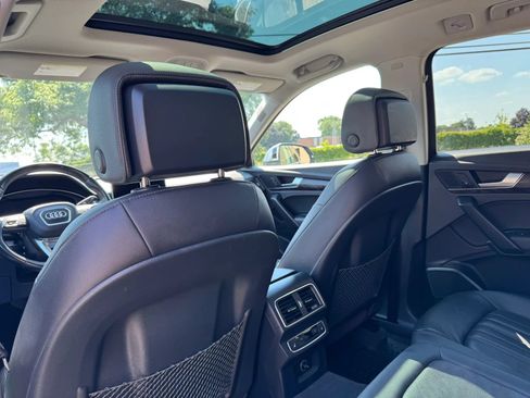 Used 2018 Audi Q5 2.0T Premium Plus w/ Premium Plus Package AWD/4WD image 40