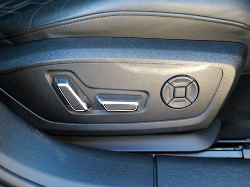 Used 2020 Audi S6 Premium Plus w/ S Sport Package image 36