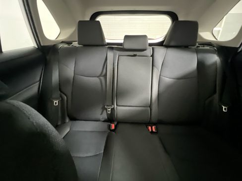 Used 2025 Toyota RAV4 LE AWD/4WD image 32