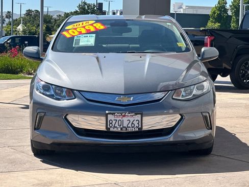 Used 2018 Chevrolet Volt LT FWD image 10