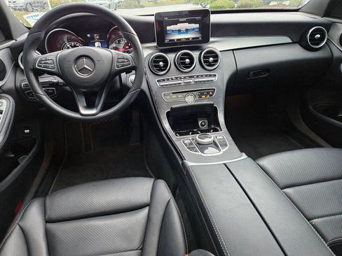 Used 2018 Mercedes-Benz C 300 4MATIC Sedan image 21
