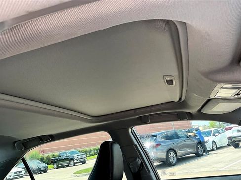 Used 2017 Toyota Camry XSE w/ Moonroof Package FWD image 14