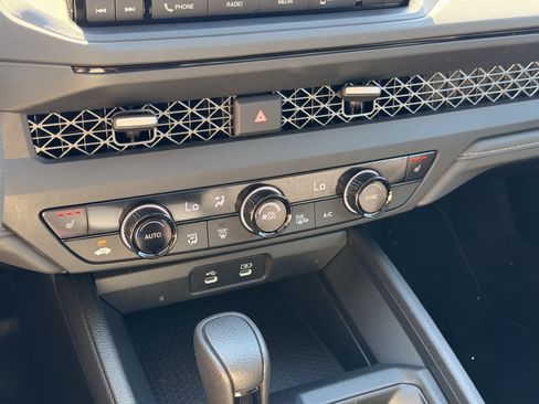 Used 2024 Honda Accord EX image 22