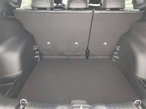 New 2026 Jeep Compass Latitude image 38