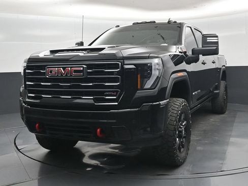 Used 2025 GMC Sierra 3500 AT4 w/ AT4 Premium Plus Package AWD/4WD image 33