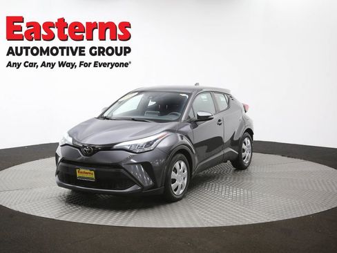 Used 2020 Toyota C-HR LE image 54