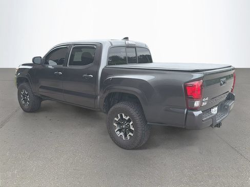 Used 2021 Toyota Tacoma SR AWD/4WD image 6