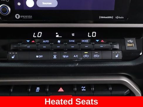 Used 2022 Toyota Tundra SR5 AWD/4WD image 3