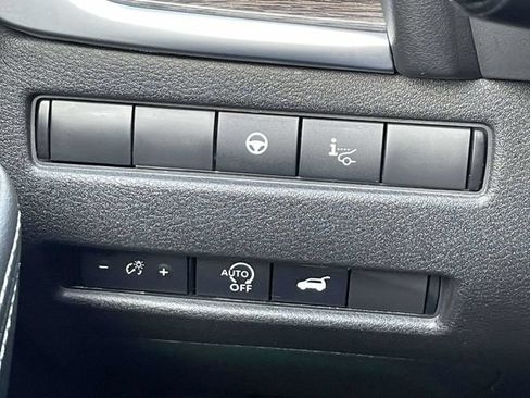 Used 2026 Nissan Rogue Platinum w/ Platinum Premium Package AWD/4WD image 34