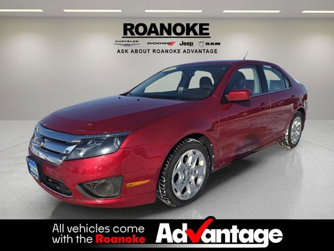 Used 2010 Ford Fusion SE image 1