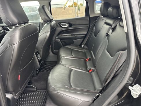 Used 2022 Jeep Compass Trailhawk w/ Trailhawk Elite Group image 11