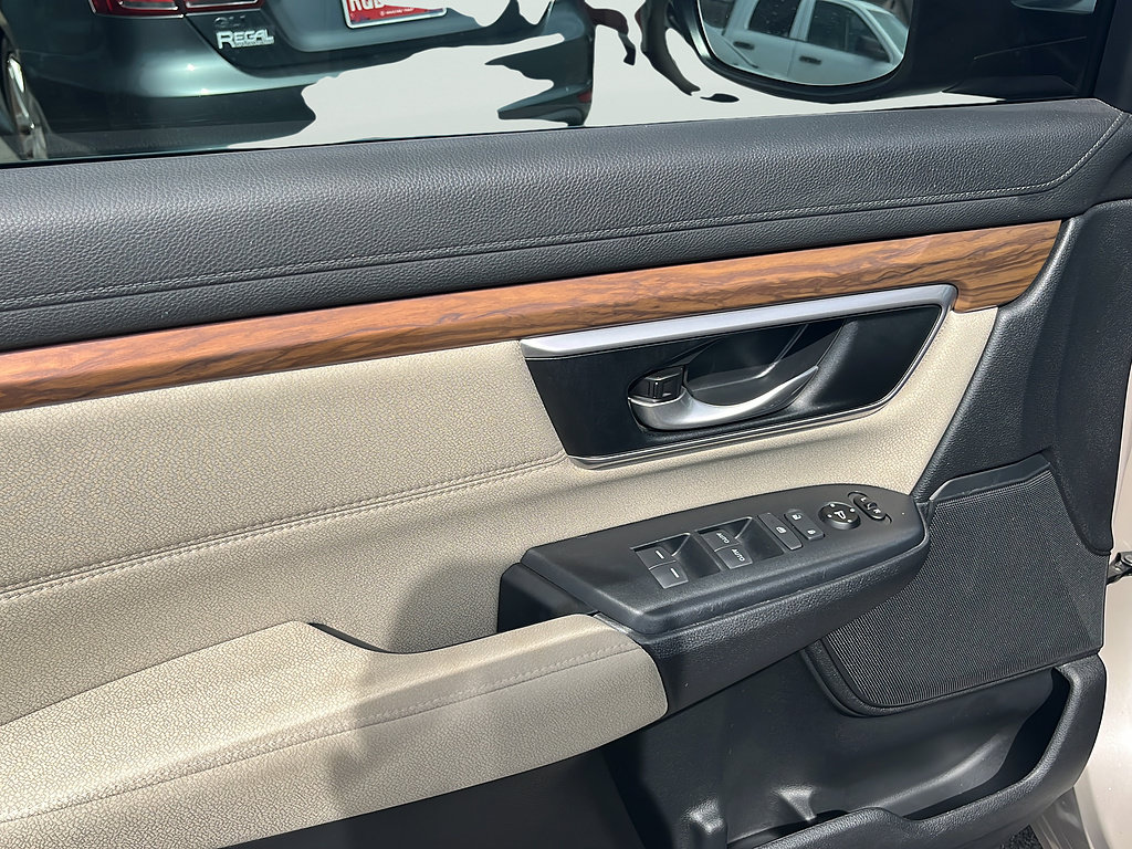 Used 2019 Honda CR-V EX image 18