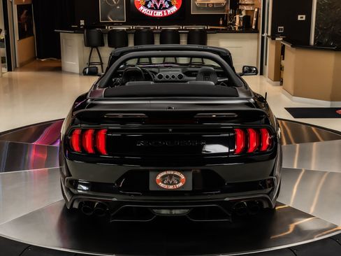 Used 2019 Ford Mustang GT Premium w/ GT Performance Package RWD image 15