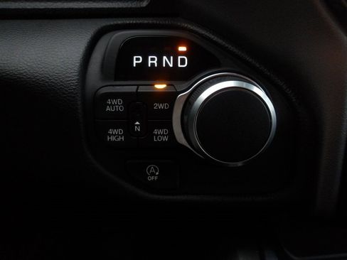 Used 2025 RAM 1500 Big Horn image 15