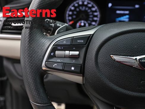 Used 2023 Genesis G70 2.0T w/ Sport Prestige Package AWD/4WD image 15