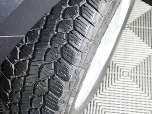 Used 2022 Chevrolet Equinox LT image 20