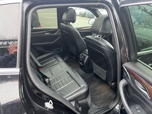 Used 2018 BMW X3 xDrive30i w/ Executive Package image 31