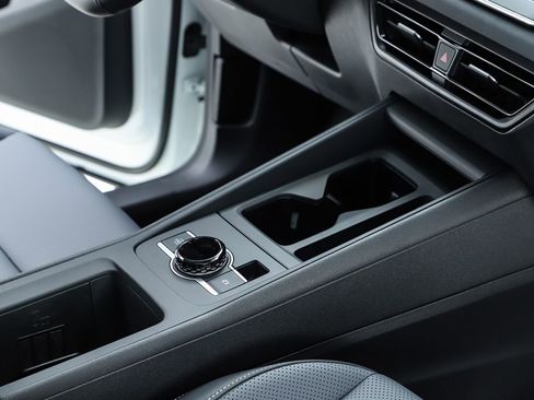 New 2026 Volkswagen Tiguan SE image 73