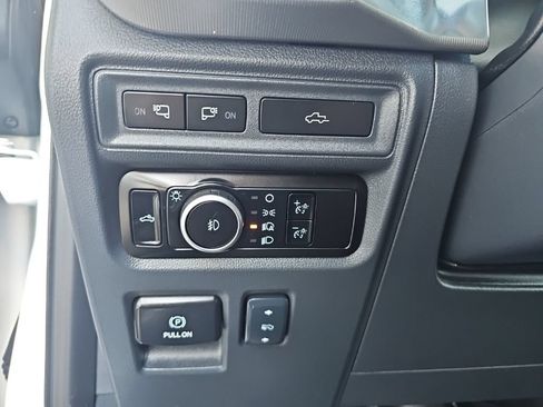 Used 2024 Ford F150 Lariat w/ Bed Utility Package AWD/4WD image 24