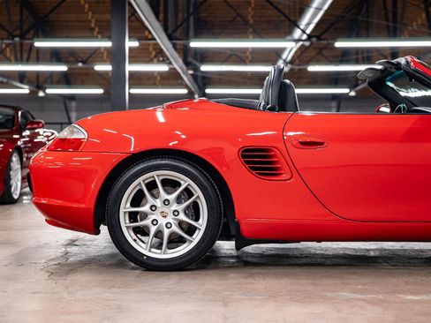 Used 2003 Porsche Boxster RWD image 31
