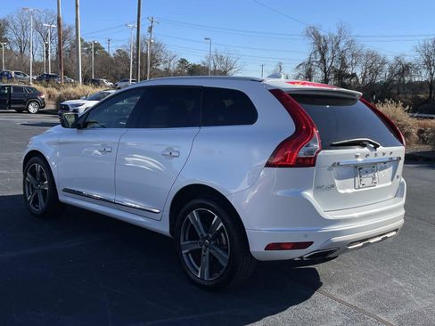 Used 2017 Volvo XC60 T5 Dynamic w/ Preferred Option Package image 5