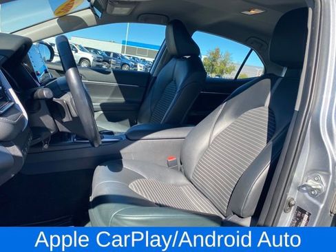 Used 2022 Toyota Camry SE image 14