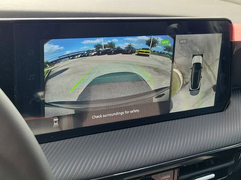 New 2026 Nissan Kicks SR w/ SR Premium Package FWD image 11