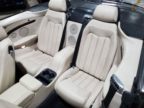Used 2011 Maserati GranTurismo Convertible image 22