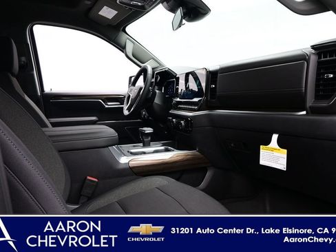 New 2026 Chevrolet Silverado 1500 RST w/ Convenience Package II AWD/4WD image 9