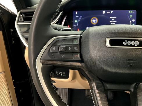 Used 2023 Jeep Grand Cherokee 4WD 4xe image 23