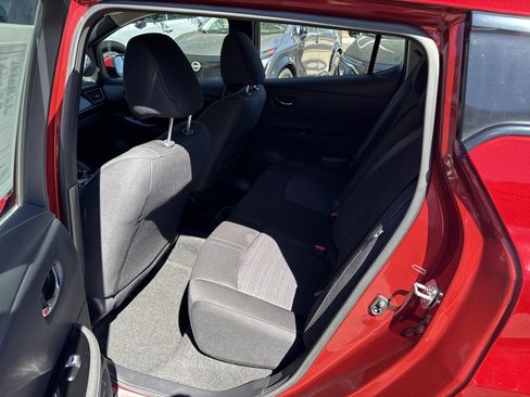 Certified 2025 Nissan Leaf SV Plus FWD image 13