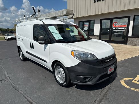 Used 2020 RAM ProMaster City Tradesman image 2