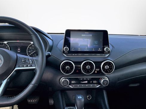 Used 2023 Nissan Sentra SV w/ All-Weather Package FWD image 5