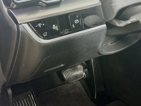 Used 2023 Kia Sportage SX FWD image 11