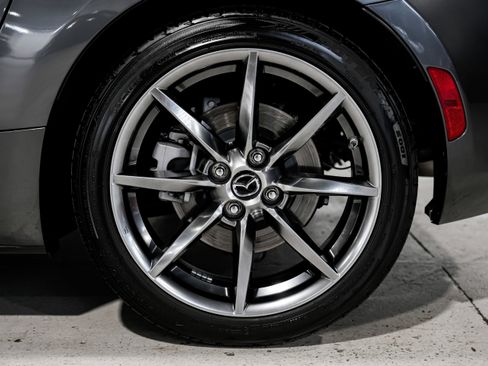 Used 2018 MAZDA MX-5 Miata RF Grand Touring image 43