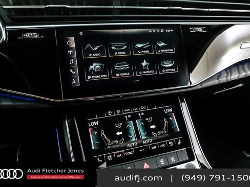 Used 2022 Audi Q8 Premium Plus image 20