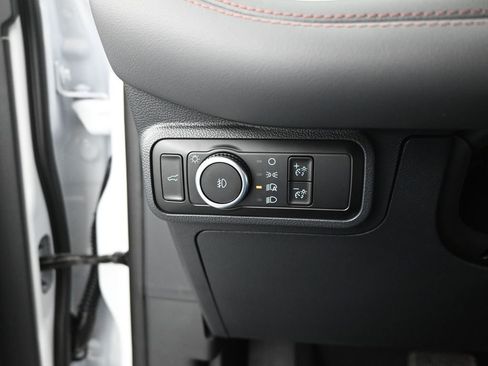 New 2026 Ford Explorer Active image 12