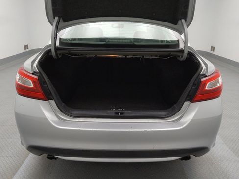 Used 2017 Nissan Altima 2.5 SL FWD image 29