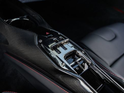 Used 2021 Ferrari SF90 Stradale AWD/4WD image 44